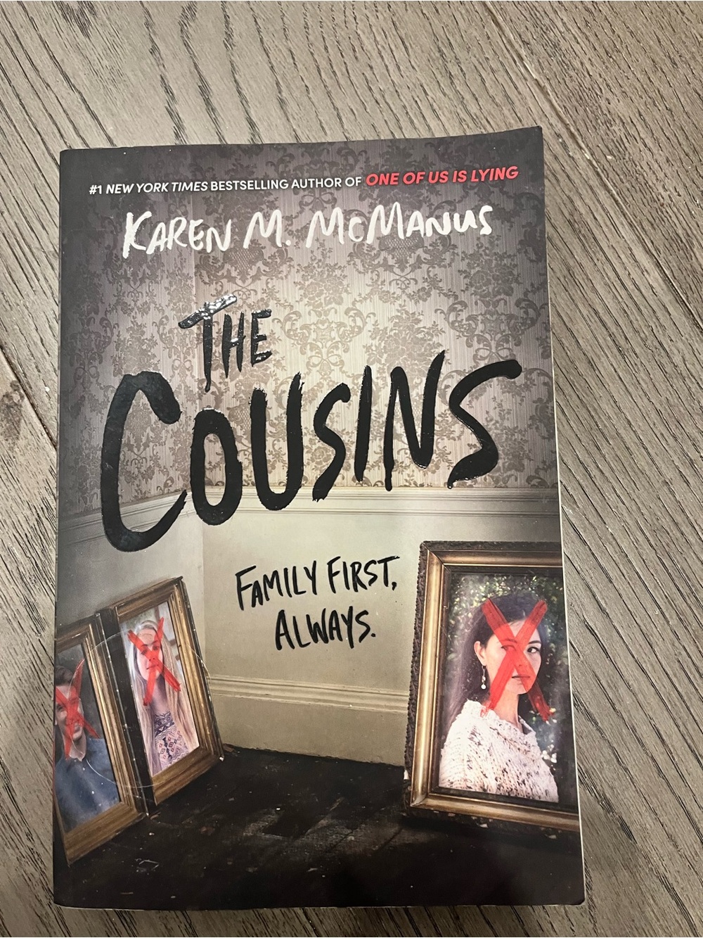 Karen M. McManus "The Cousins" Paperback - Cream, Black